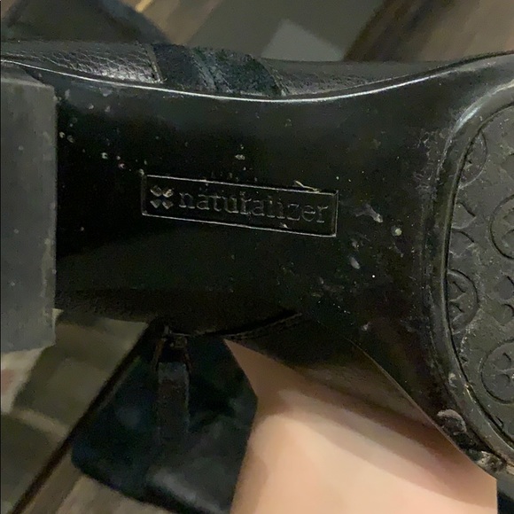 Leather boots - Picture 3 of 4